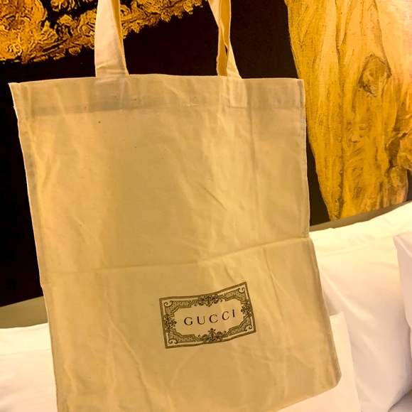 Brand new fabric authentic Gucci  bag . Must have! - Picture 2 of 4